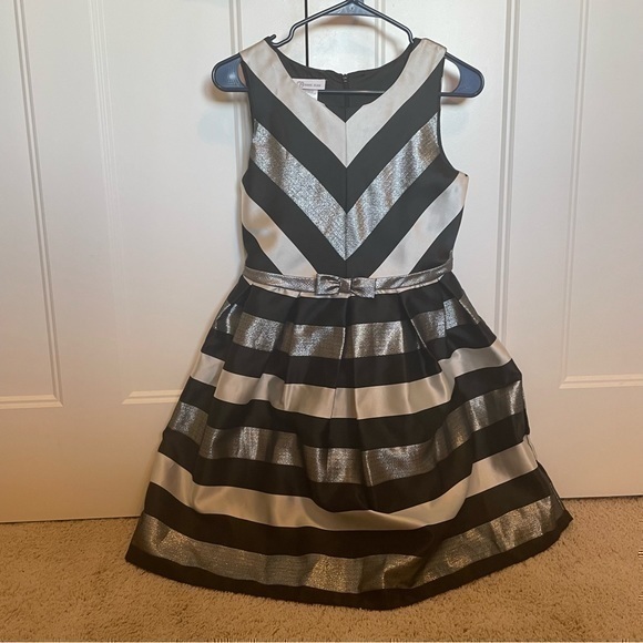 Bonnie jean size 16 girls formal dress Bonnie jean size 16 girls formal dress